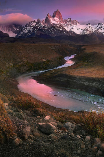 叶童银发狼尾造型）