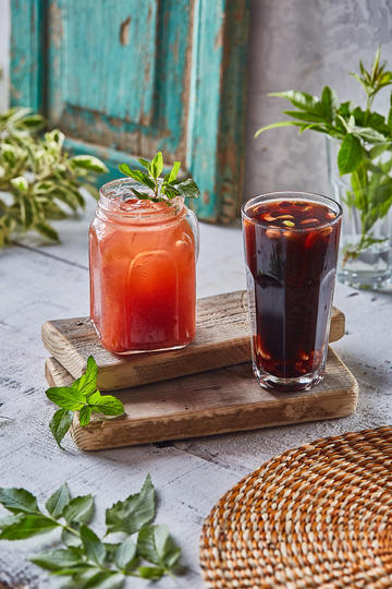 西部航空回应飞机上卖彩票：与重庆福彩合作，仅部分航班售卖