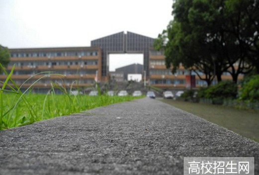 宁波大学图片