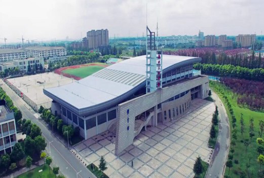 扬州工业职业技术学院图片