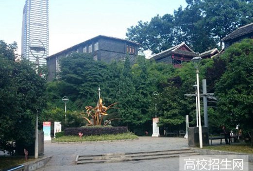 贵州医科大学神奇民族医药学院图片