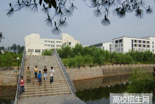 黄山学院图片