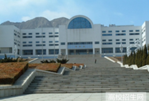 大连大学图片