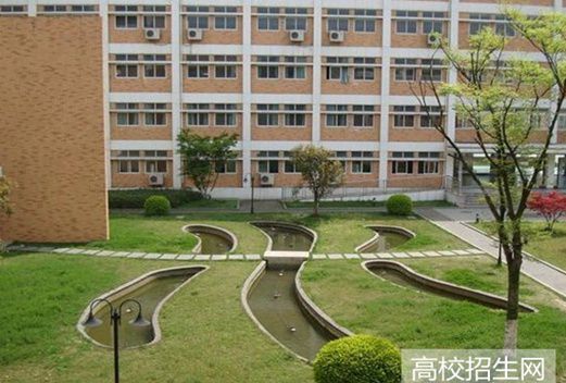 内蒙古工业大学图片