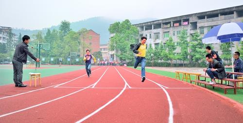 南部县升钟职业中学宿舍条件怎么样?