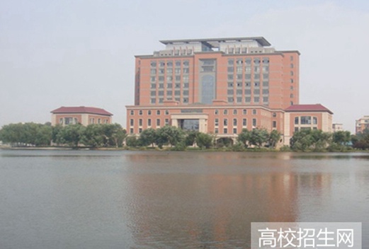 渤海大学图片