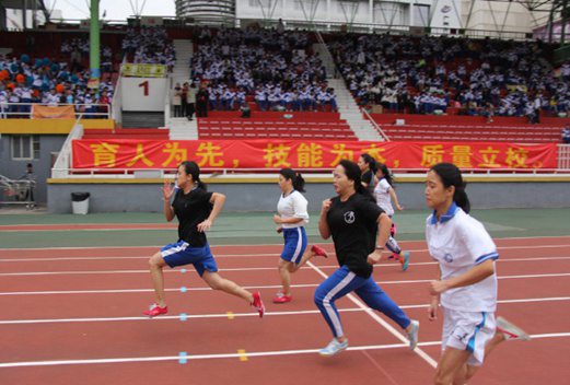 广州市信息工程职业学校图片