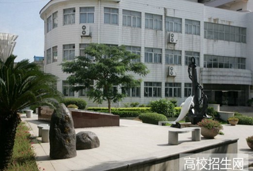 集美大学图片