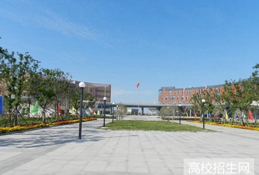 南京医科大学康达学院图片