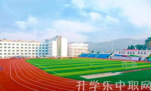 六枝特区技工学校