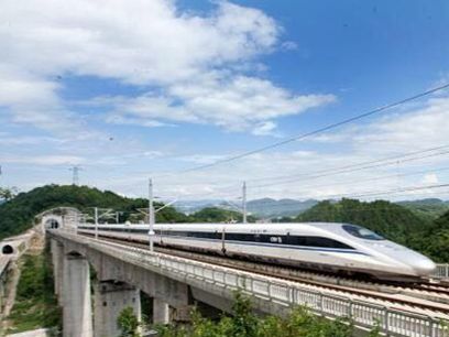 成都铁路技工学校地址在哪里？怎么乘车