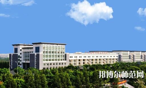 广西大学行健文理师范学院网站网址