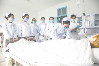 专科临床医学生的出路