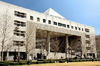 四川省女生学民航商务职业学校如何