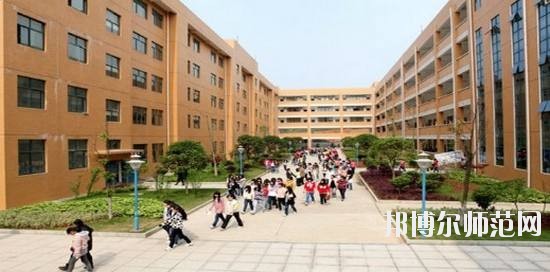 许昌幼儿师范学校2020年招生办联系电话