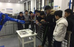  2024年重庆房院工业机器人专业招生