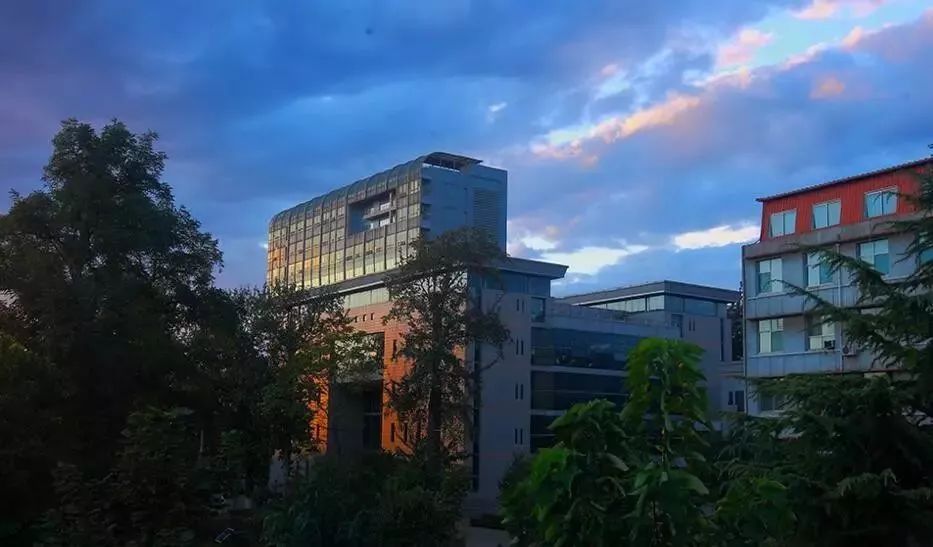 åæ¥,ä½ æ¯è¿æ ·çæ²³åå¤§å­¦