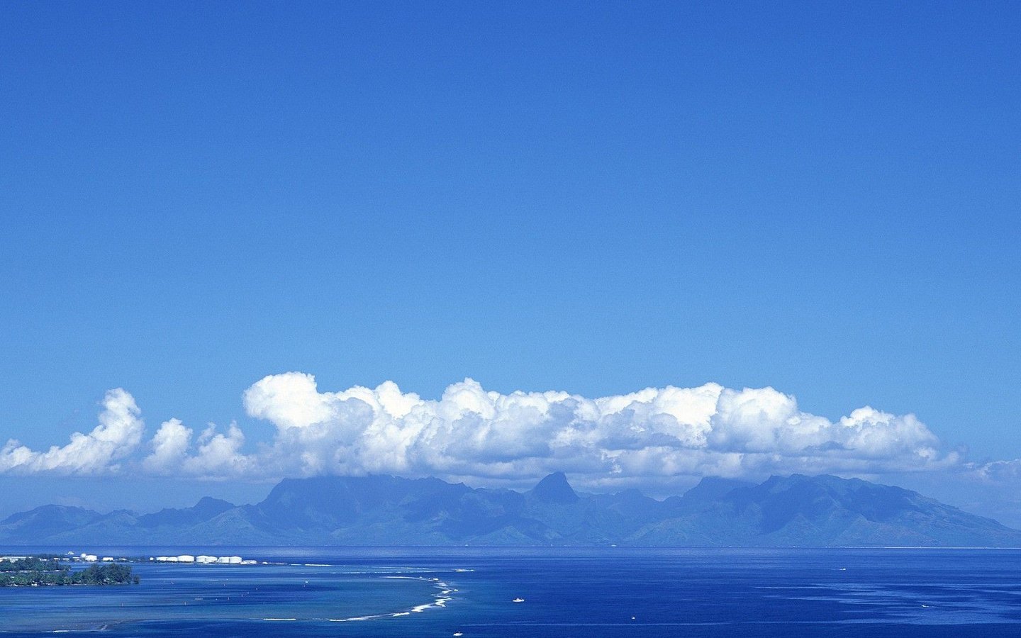 ç¢§æµ·èå¤©