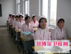 成都2024年卫校和幼师哪个好