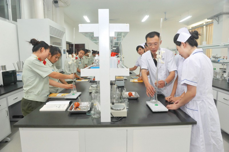 初中毕业学幼师有那些学校