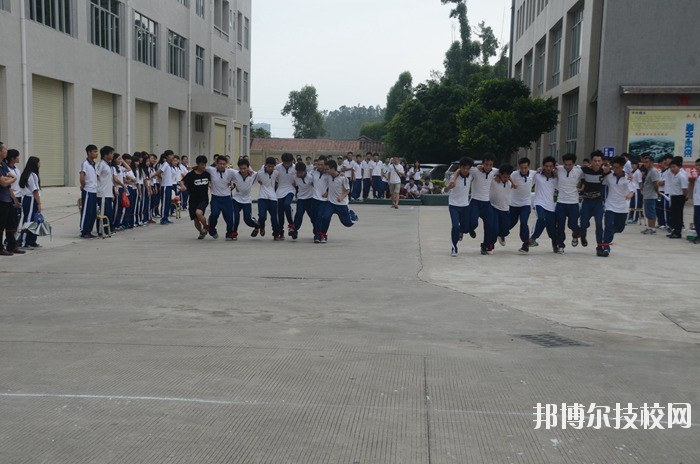 国营八二一厂技工学校怎么样